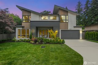 15622 SE 9th Street, Bellevue, WA 98008