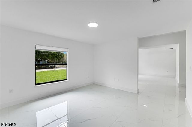 1207 Desoto AVE, Lehigh Acres, FL 33972