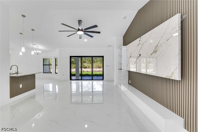 1207 Desoto AVE, Lehigh Acres, FL 33972