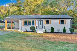 1433 Poovey Hill Lane, Lincolnton, NC 28092
