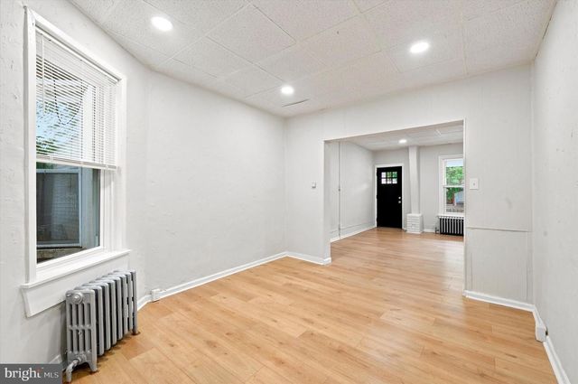 6347 GRAYS AVE, Philadelphia, PA 19142