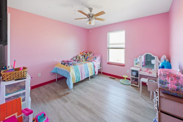 510 Highland Park Rd, Red Boiling Springs, TN 37150