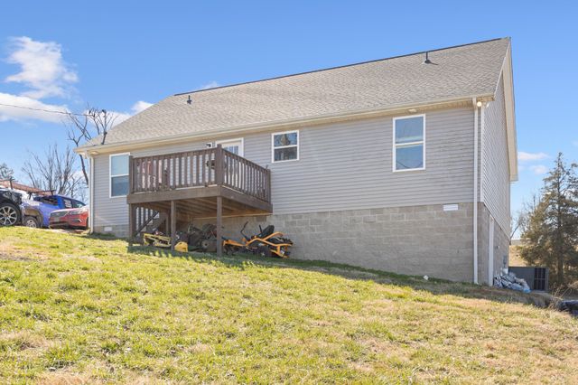 510 Highland Park Rd, Red Boiling Springs, TN 37150