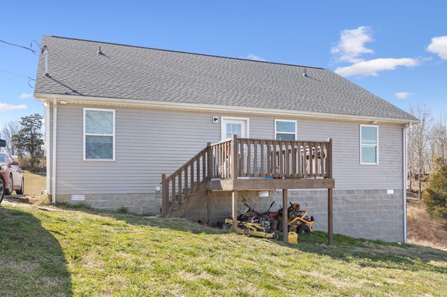 510 Highland Park Rd, Red Boiling Springs, TN 37150