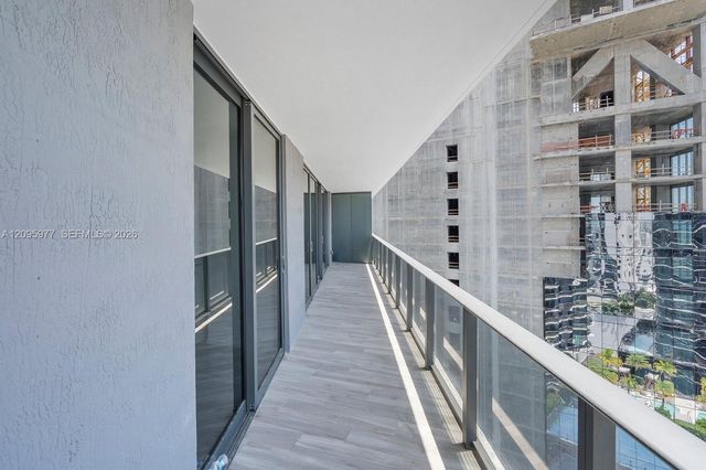 801 S Miami Avenue 2402, Miami, FL 33130