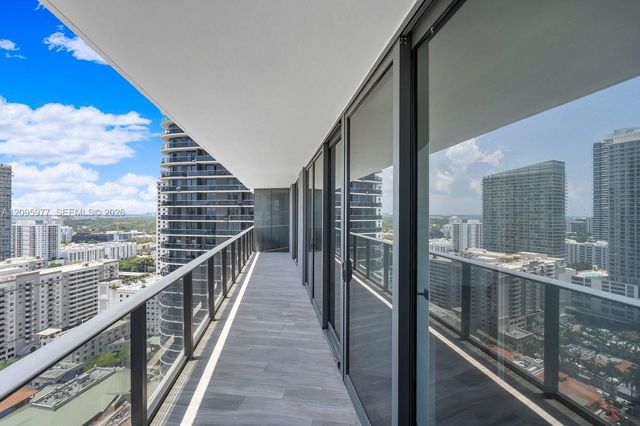 801 S Miami Avenue 2402, Miami, FL 33130