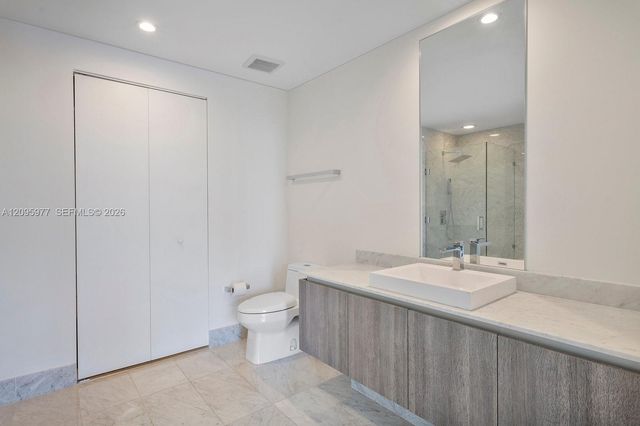 801 S Miami Avenue 2402, Miami, FL 33130