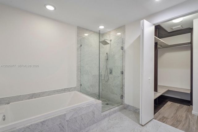 801 S Miami Avenue 2402, Miami, FL 33130