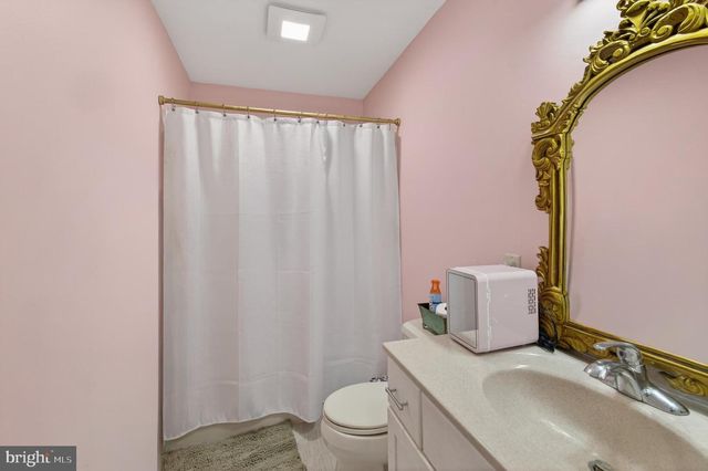 113 ROCKY GLEN RD, Oxford, PA 19363