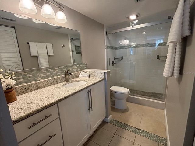 6104 PALMA DEL MAR BOULEVARD S 605, St Petersburg, FL 33715