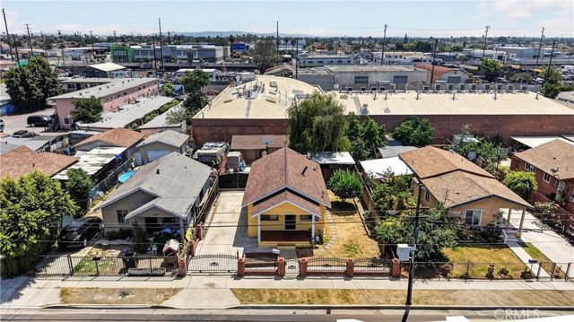 8000 Lou Dillon Avenue, Los Angeles, CA 90001