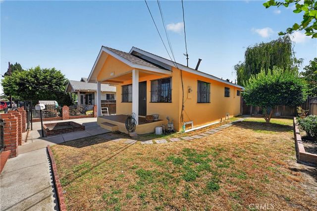 8000 Lou Dillon Avenue, Los Angeles, CA 90001