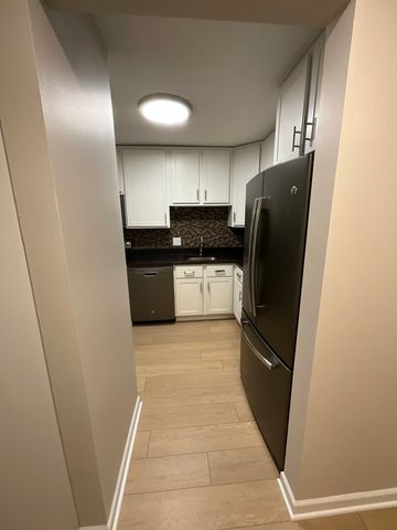 440 N McClurg Court 504, Chicago, IL 60611