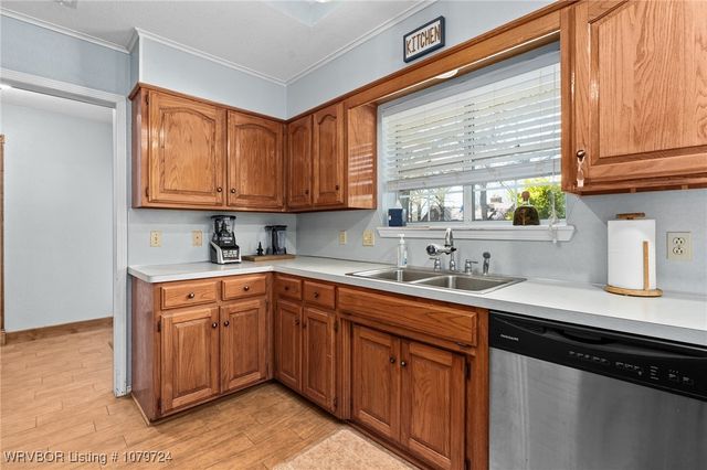 2702 Rambo Circle, Lavaca, AR 72941