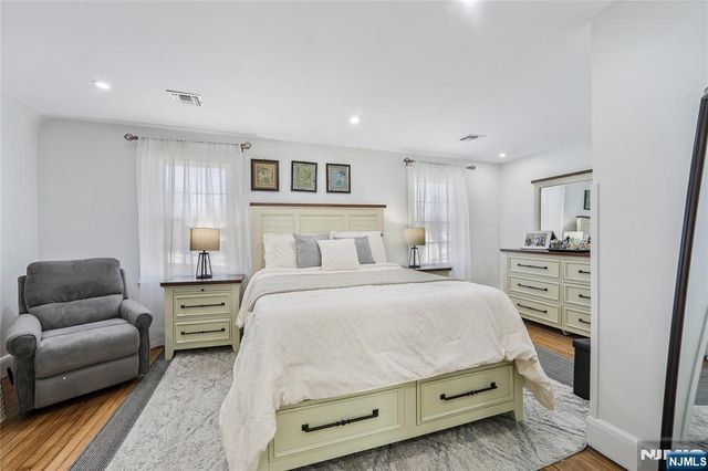 100 Brook Avenue, Englewood, NJ 07631