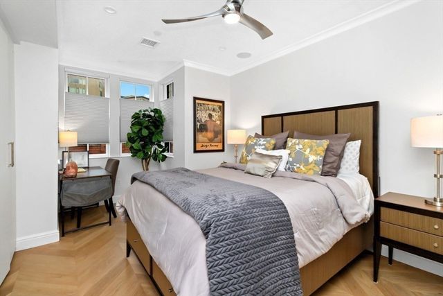 102 Saint Botolph St, Boston, MA 02115