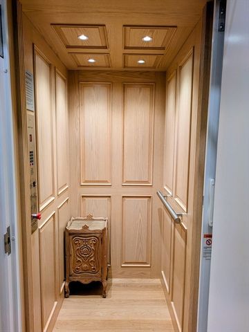 102 Saint Botolph St, Boston, MA 02115