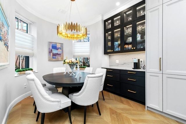 102 Saint Botolph St, Boston, MA 02115