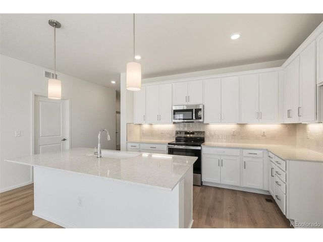 1730 S Gold Bug Way, Aurora, CO 80018