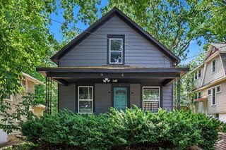 1222 E Kalamazoo Street, Lansing City, MI 48912