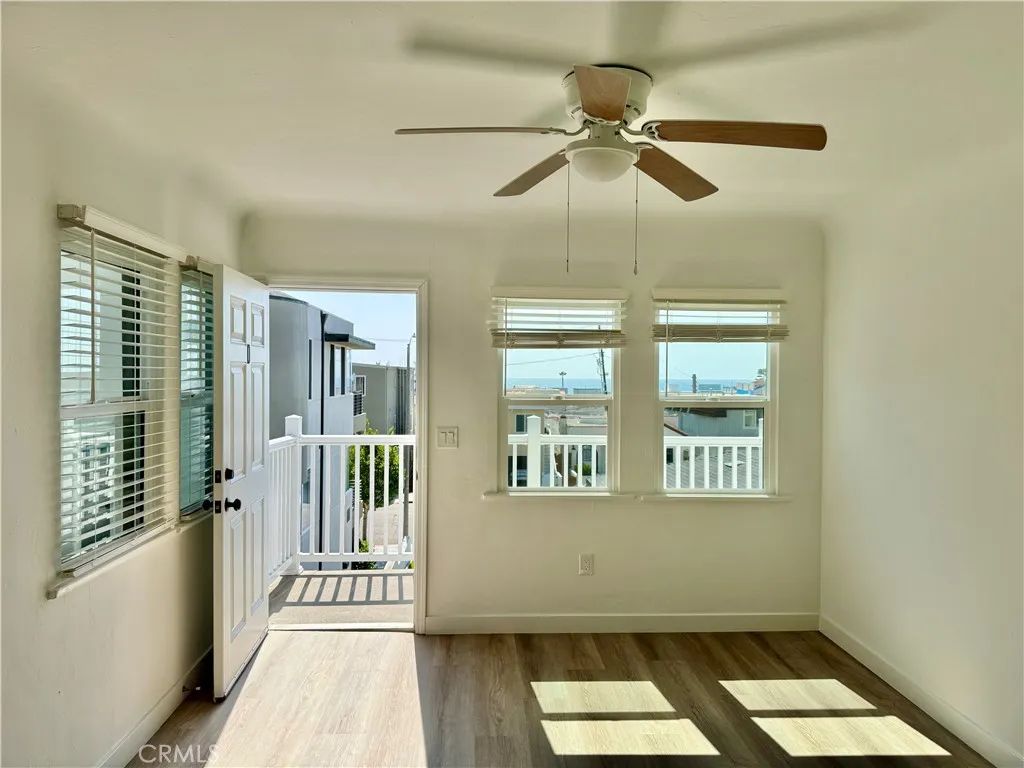 908 Manhattan Avenue D, Hermosa Beach, CA 90254