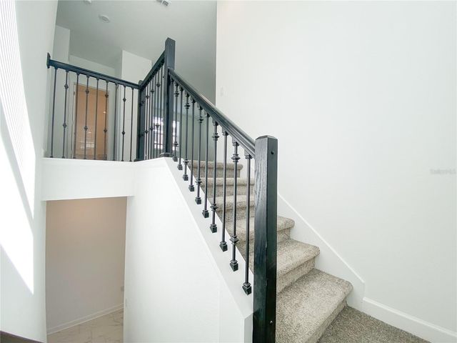 977 LEADER STREET, Davenport, FL 33896