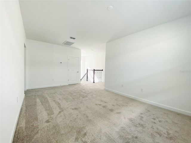 977 LEADER STREET, Davenport, FL 33896