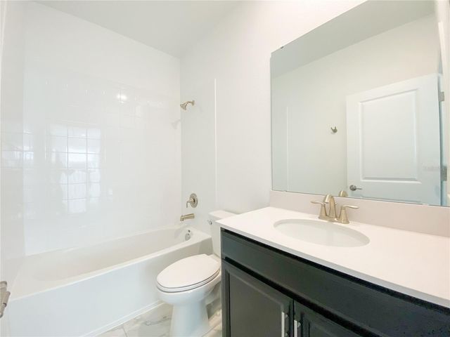 977 LEADER STREET, Davenport, FL 33896