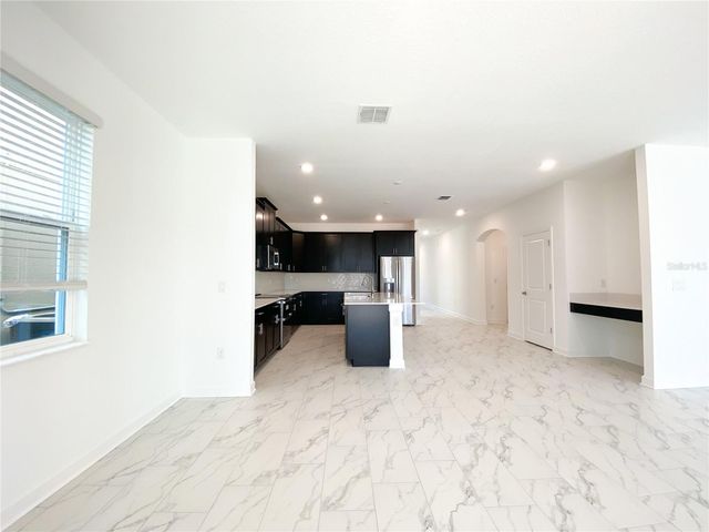 977 LEADER STREET, Davenport, FL 33896