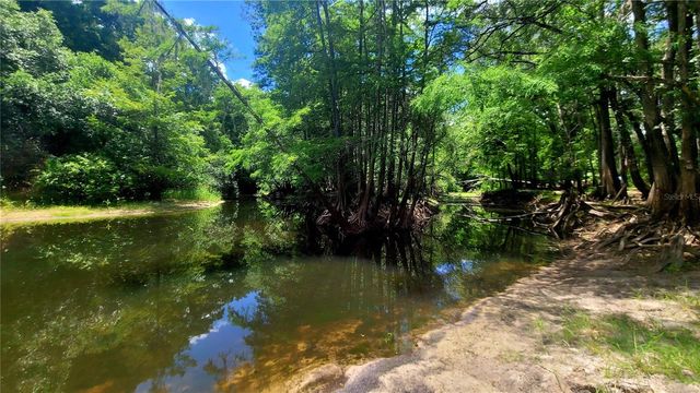 8664 CR 639, Bushnell, FL 33513