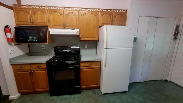 8664 CR 639, Bushnell, FL 33513