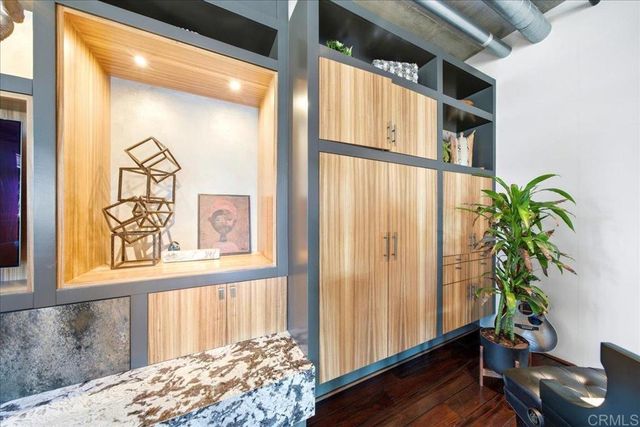877 Island Avenue 512, San Diego, CA 92101