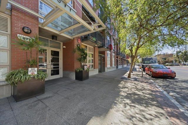 877 Island Avenue 512, San Diego, CA 92101