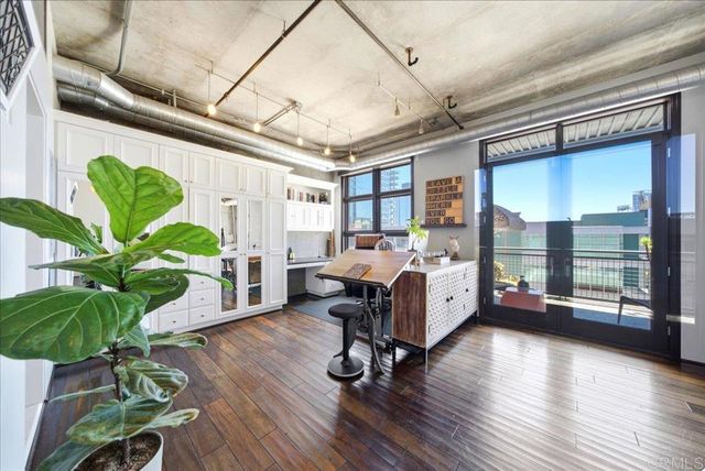 877 Island Avenue 512, San Diego, CA 92101