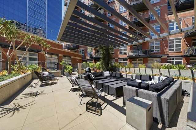 877 Island Avenue 512, San Diego, CA 92101