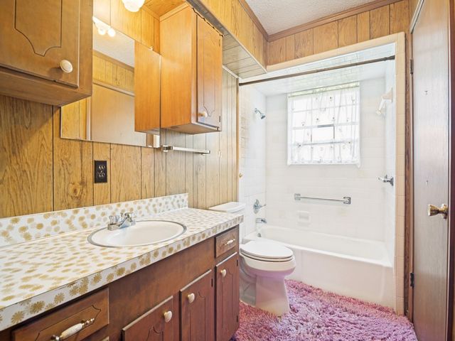 1081 Wright Street, Terrell, TX 75160