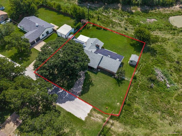 1081 Wright Street, Terrell, TX 75160