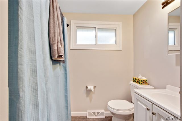 76 1st Avenue, Lancaster, NY 14086