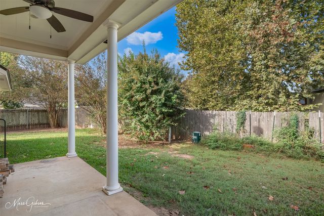 5041 Longstreet Place, Bossier City, LA 71112