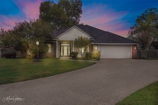 5041 Longstreet Place, Bossier City, LA 71112
