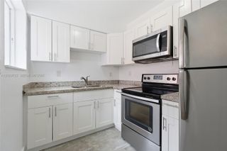 8430 Crespi Blvd 8420, Miami Beach, FL 33141