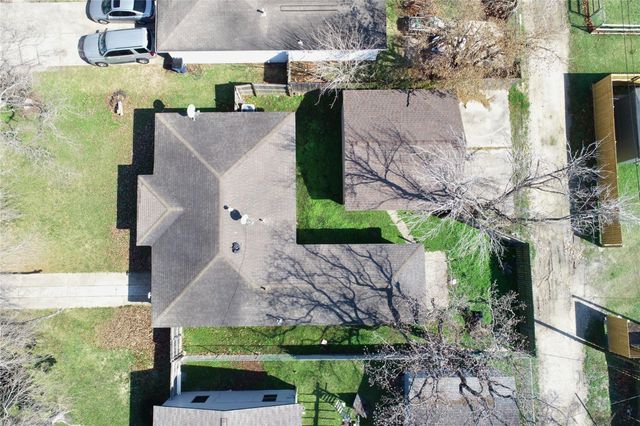 1533 2nd Avenue N, Texas City, TX 77590