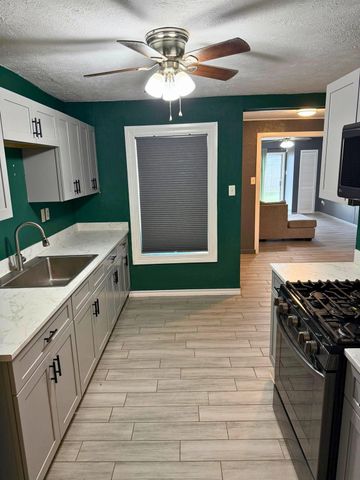 1533 2nd Avenue N, Texas City, TX 77590