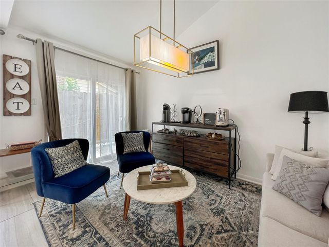 2358 Binley Drive, Houston, TX 77077
