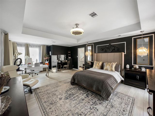 2358 Binley Drive, Houston, TX 77077