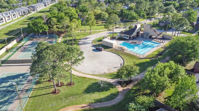 2358 Binley Drive, Houston, TX 77077