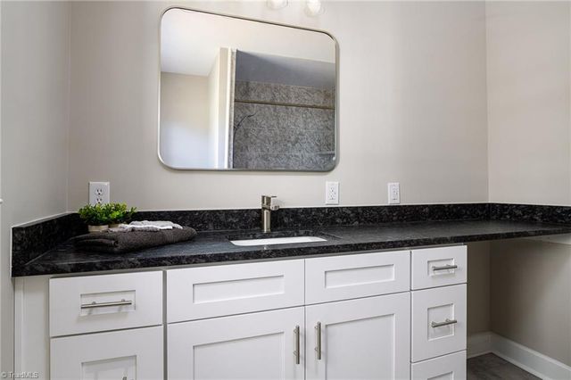 123 Sharon Drive, Lexington, NC 27292