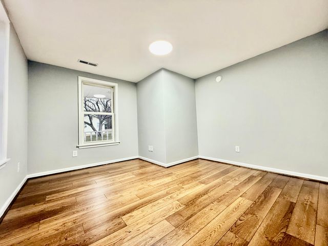 3715 Sandlewood RD, Roanoke, VA 24018