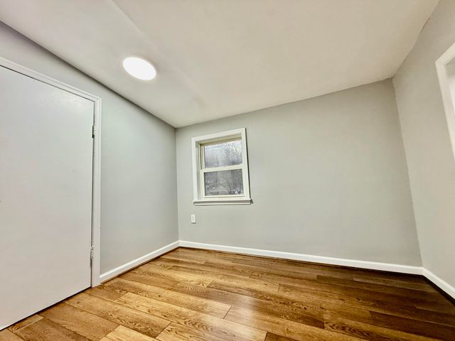 3715 Sandlewood RD, Roanoke, VA 24018