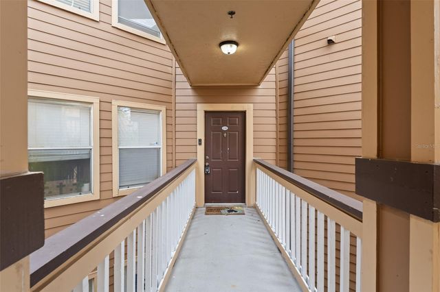 490 N PIN OAK PLACE 216, Longwood, FL 32779